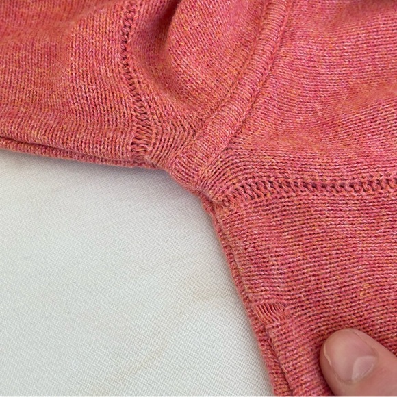 Robert Graham Peach V-Neck Pullover Knit Sweater - Picture 11 of 14